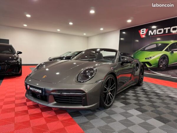 Porsche 911 type 992 Turbo S Cabriolet 3.8 650 CH