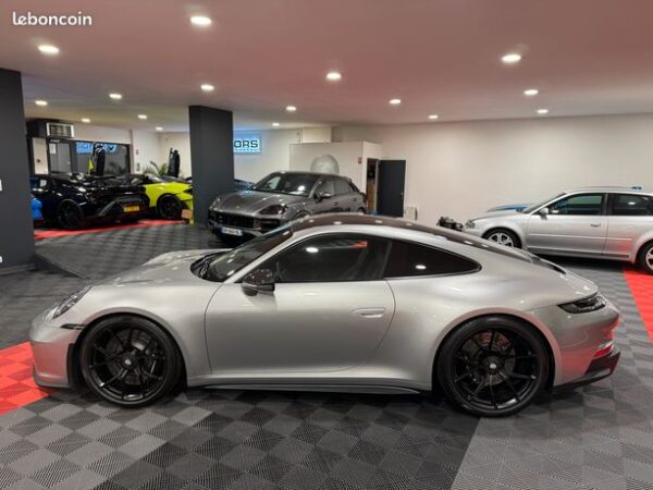 Porsche 911 992 GT3 Touring 4.0 510 PDK