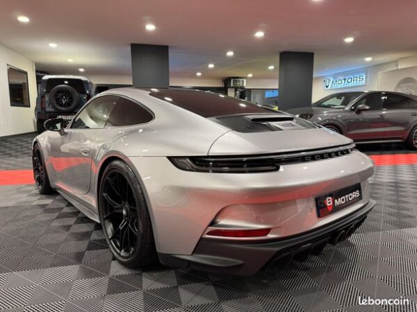 Porsche 911 992 GT3 Touring 4.0 510 PDK