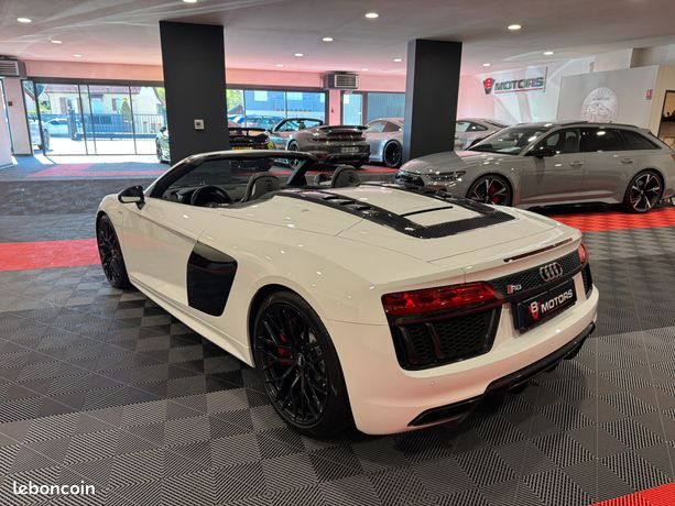 AUDI R8 Spyder RWS 5.2 V10 FSI 540ch S tronic 7