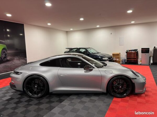 Porsche 911 992 GT3 Touring 4.0 510 PDK