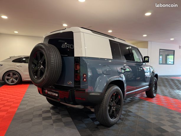 Land Rover Defender 110 3.0 D250 Hard Top S