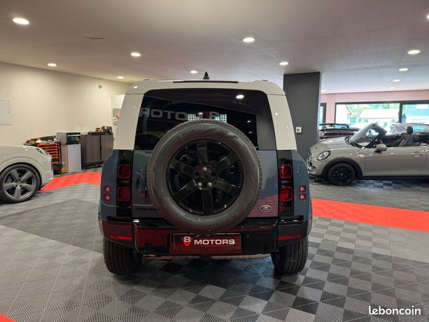 Land Rover Defender 110 3.0 D250 Hard Top S