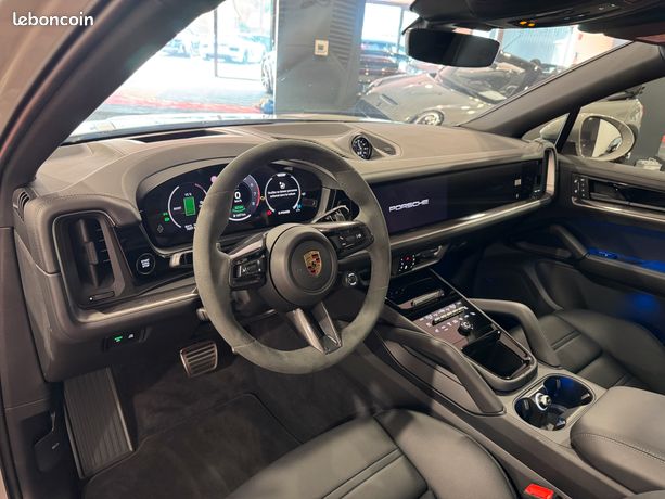 Porsche Cayenne Coupé E-Hybrid 3.0 V6 470ch Pack Sport Design