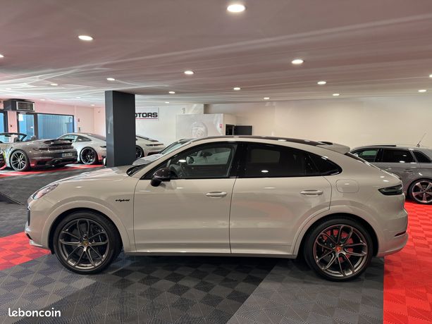 Porsche Cayenne Coupé Turbo S E-Hybrid V8 680ch Pack Turbo GT