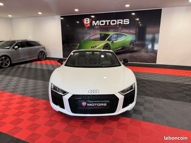 AUDI R8 Spyder RWS 5.2 V10 FSI 540ch S tronic 7