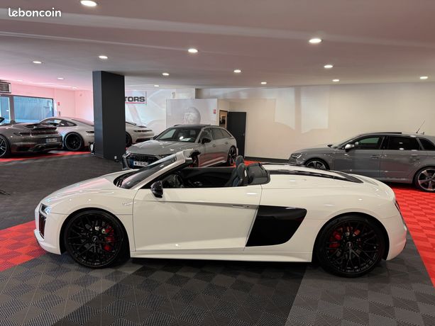 AUDI R8 Spyder RWS 5.2 V10 FSI 540ch S tronic 7