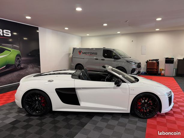 AUDI R8 Spyder RWS 5.2 V10 FSI 540ch S tronic 7