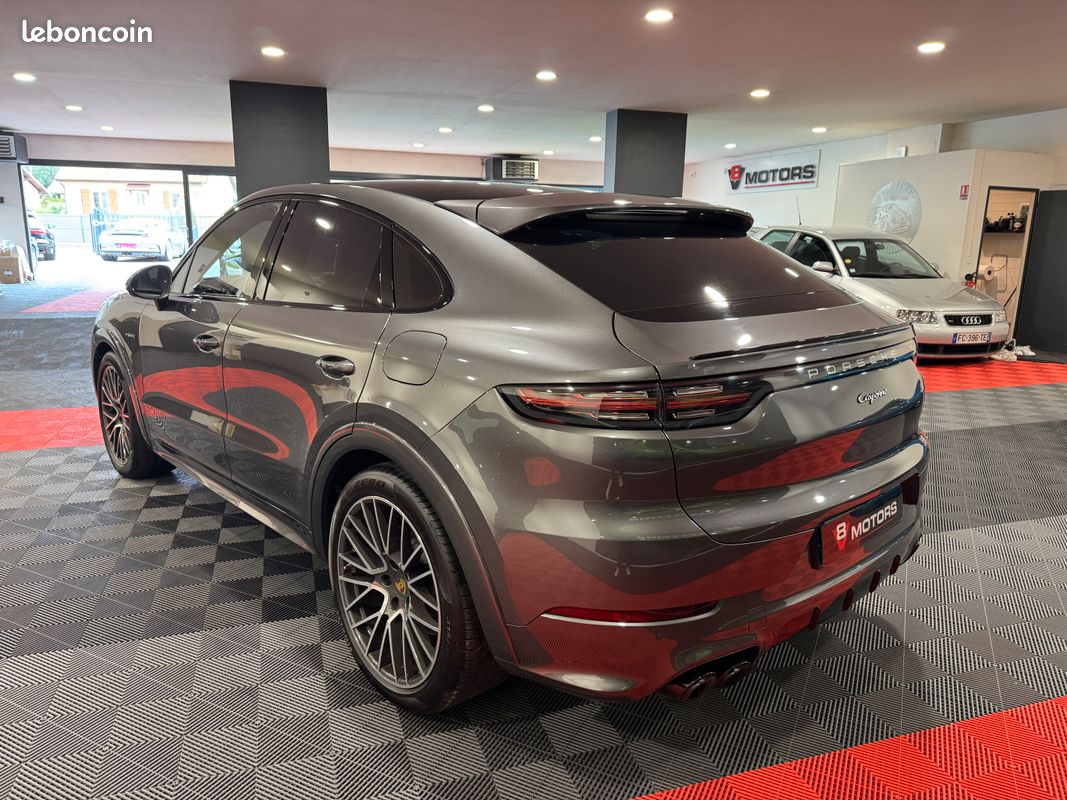 Porsche Cayenne Coupé E-Hybrid 3.0 V6 462ch Pack Sport Design