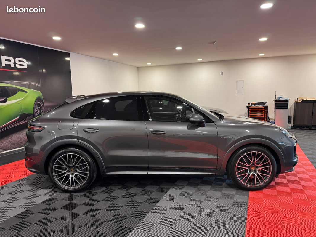 Porsche Cayenne Coupé E-Hybrid 3.0 V6 462ch Pack Sport Design