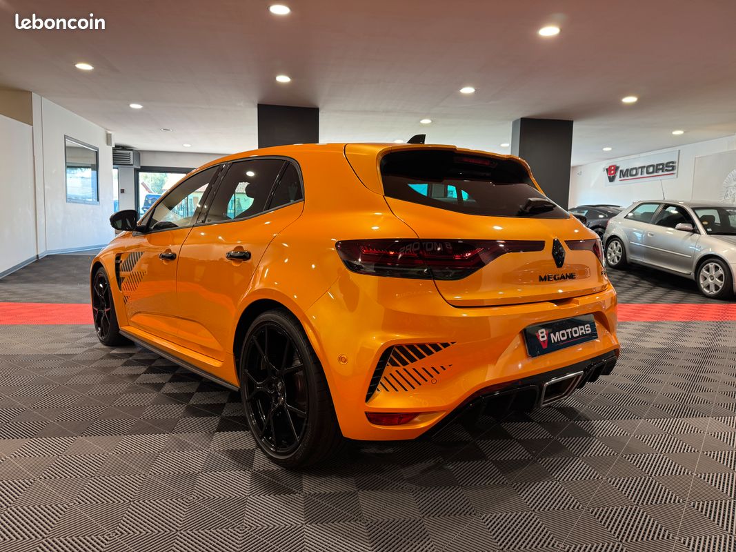 RENAULT MEGANE R.S. ULTIME 1.8 TCE 300ch EDC 4Control 2 PLACES DERIV VP PRIX HT