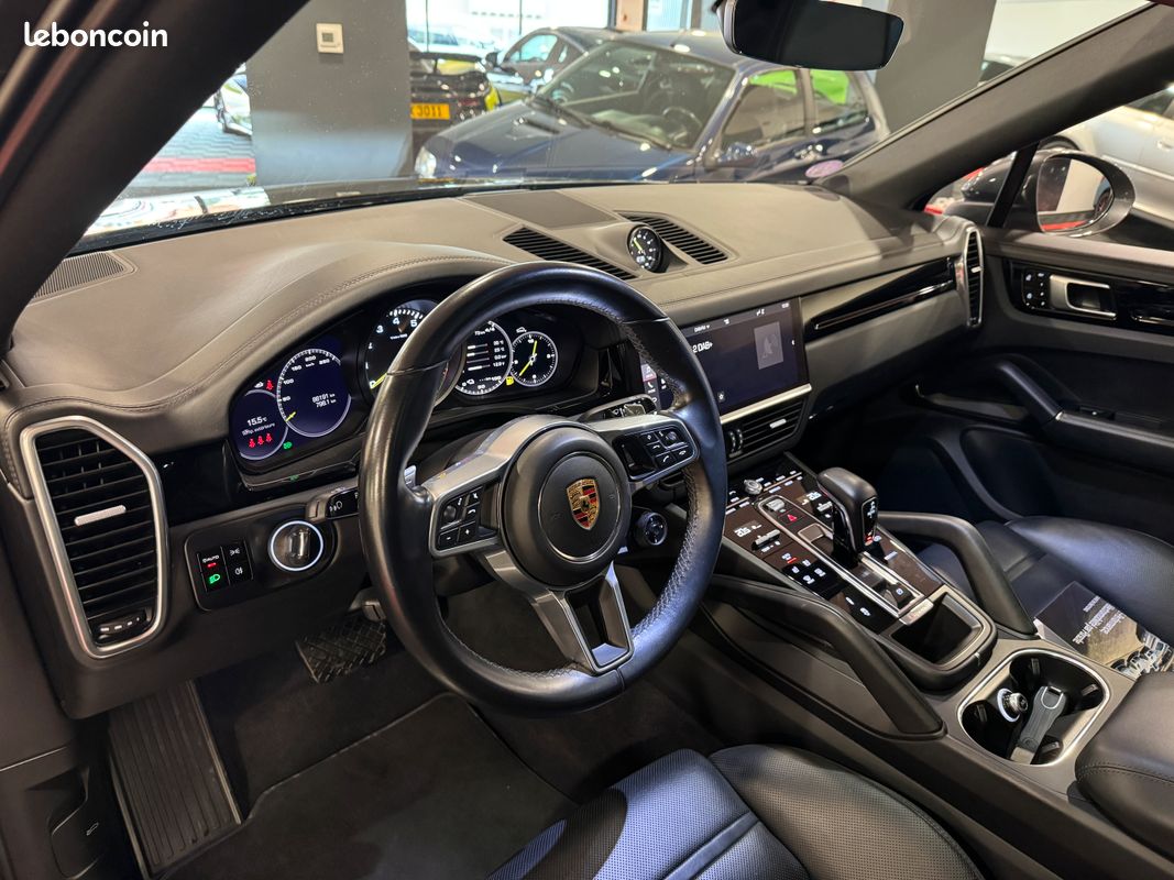 Porsche Cayenne Coupé E-Hybrid 3.0 V6 462ch Pack Sport Design